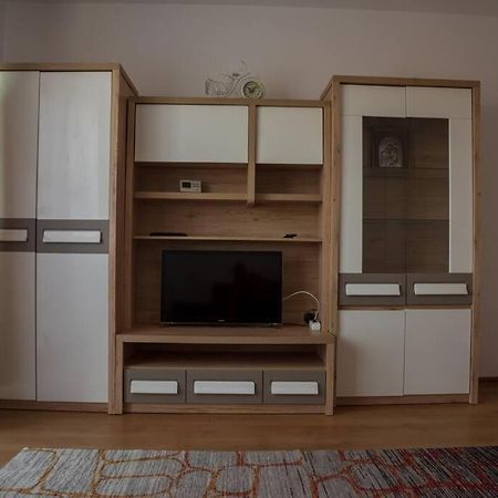 Apartament Cu 1 Camera Pentru Un Sejur Minunat Braszów Zewnętrze zdjęcie